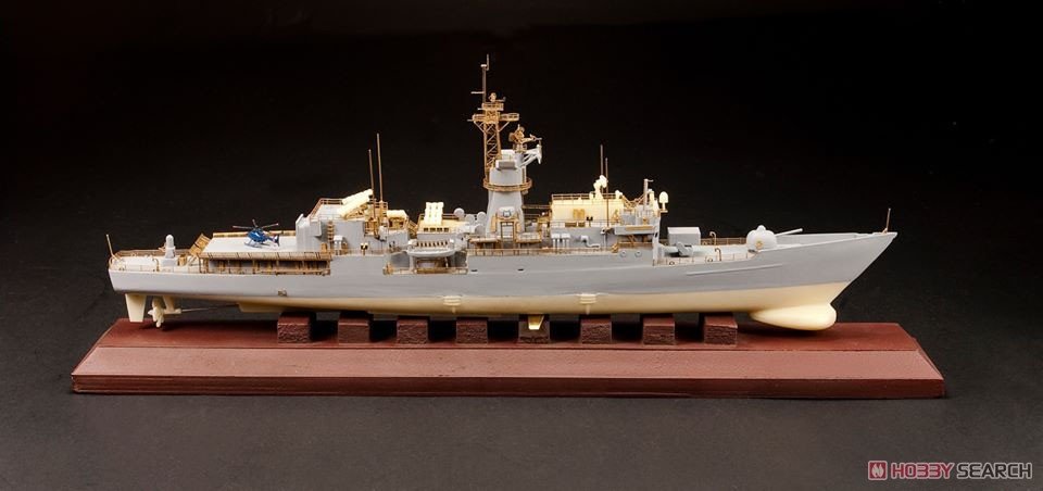 AFV Club SE70005 Chi Yang Class Frigate 1/700 – Bild 6