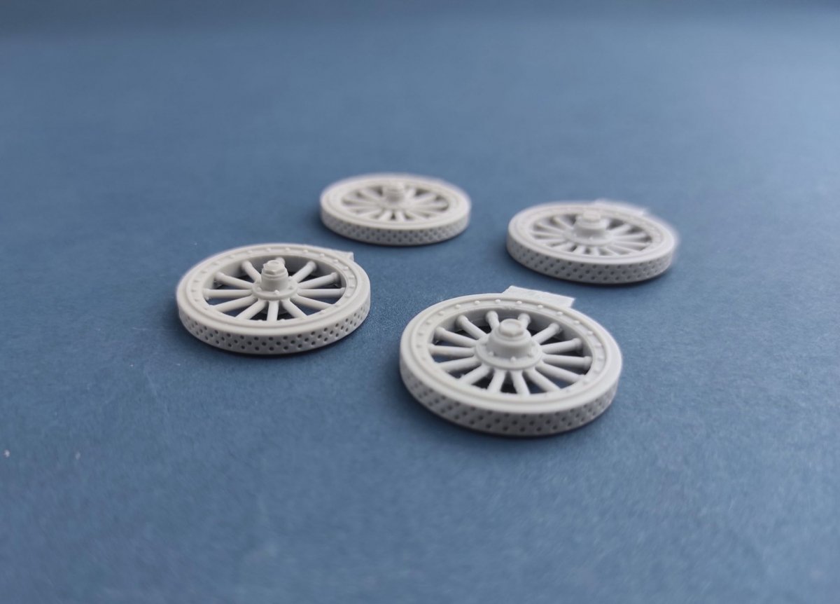 Copper State Models A35-008 Canadian Armored MG Carrier resin wheels 1/35 – obrázek 2