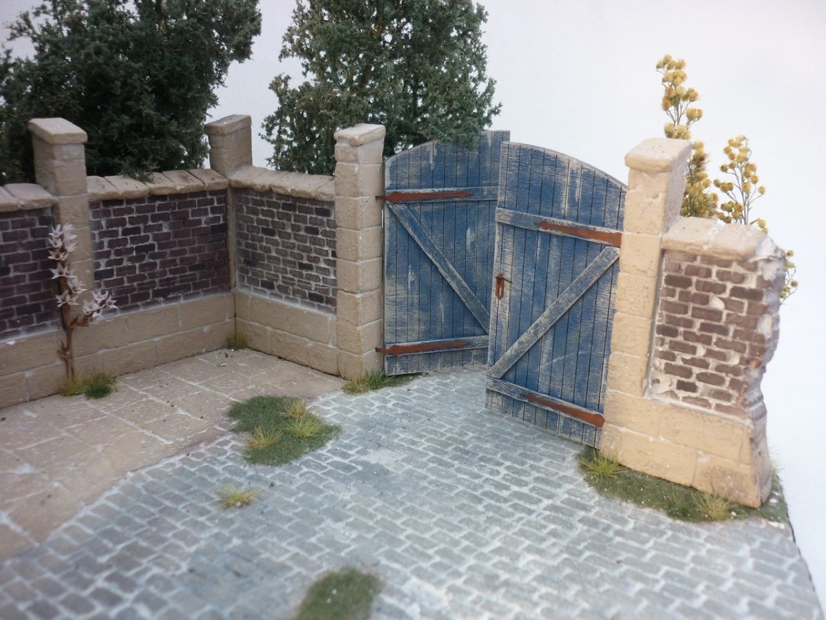 RT-Diorama 35214 Diorama-Base:&amp;quot;Backyard&amp;quot; 1/35 – obrázek 4