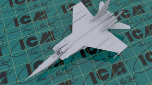 ICM 72172 MiG-25 RBT, Soviet Reconnaissance Plane 1/72 – Bild 2