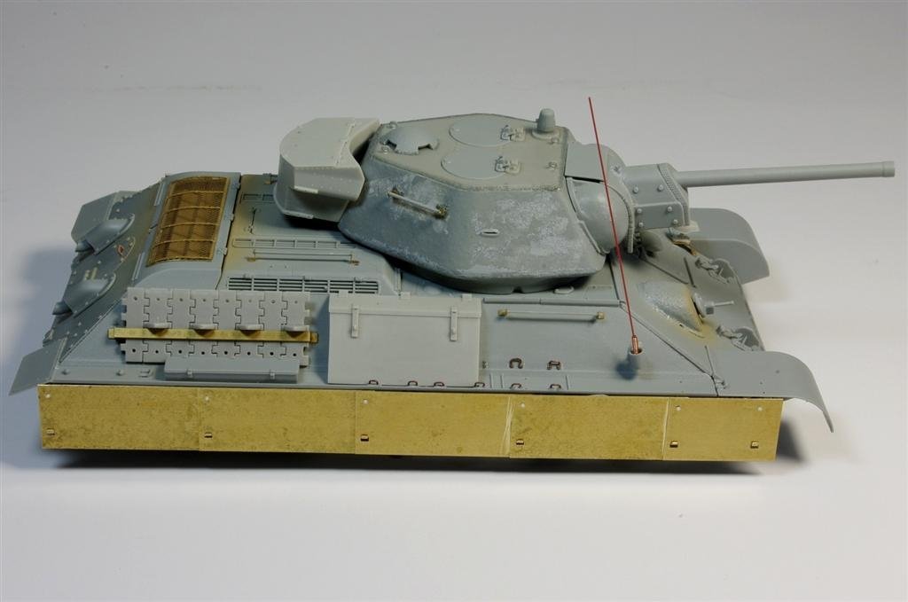 Panzer Art RE35-152 Schurzen and stowage for T-34 from 2 SS PzGrenDiv Das Reich 1/35 – immagine 3