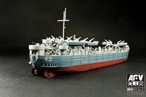 AFV Club SE73515 US NAVY TYPE 2 LSTs LST-1 CLASS 1/350 – image 3