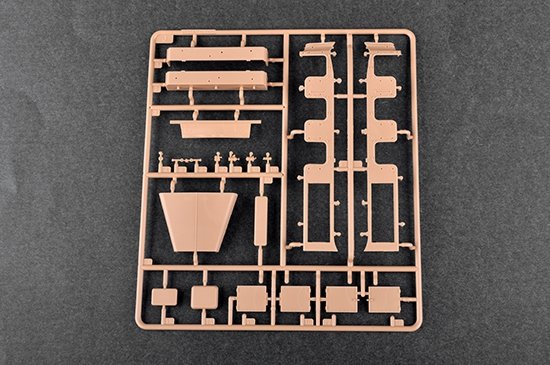 Trumpeter 09538 Sd.Kfz.8 (DB9)Half-Track Artillery Tractor 1/35 – image 14