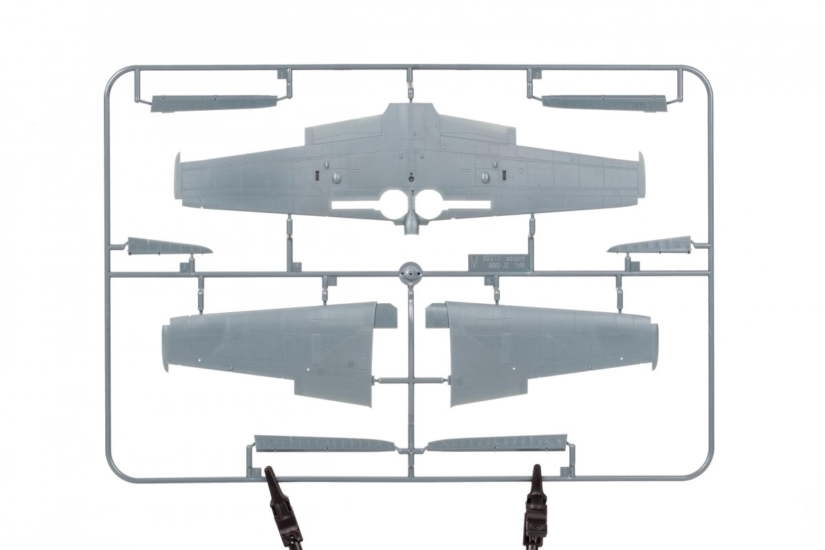 Eduard 84191 A6M3 Zero Type 32 Édition Week-end 1/48 – image 7