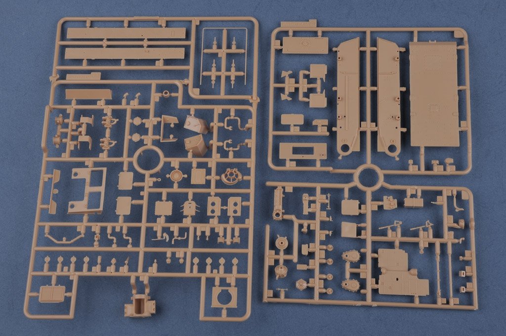 Hobby Boss 80144 German Pz.Kpfw.1 Ausf. A ohne Aufbau 1/35 – image 6