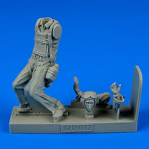Aerobonus 320082 US Marines Pilot WWII - Pacific theater 1/32