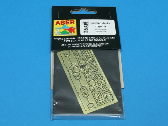 Aber 35A019 German Lifts (Type 1) (1/35) – image 3
