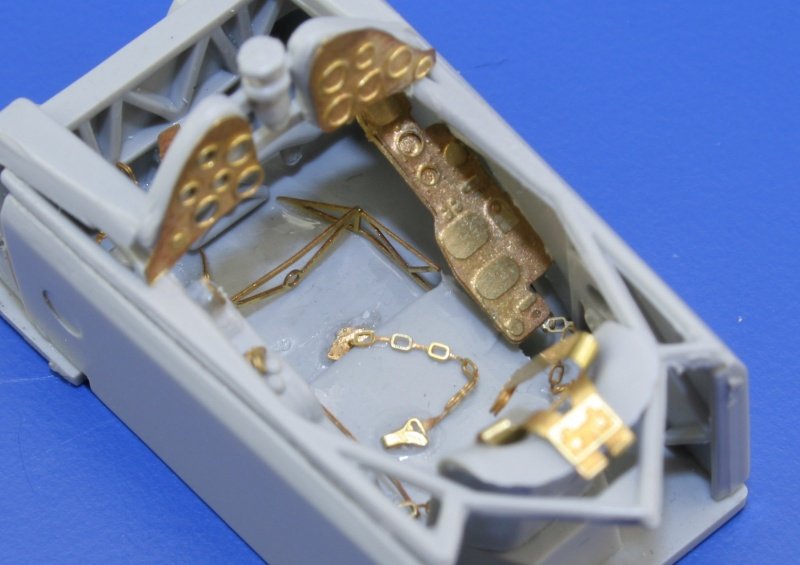 Eduard 49332 CR 42 Falco 1/48 Italeri – immagine 4