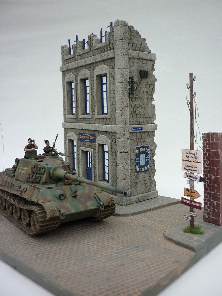 RT-Diorama 35197 Diorama-Base: &amp;quot;Street Corner&amp;quot; 1/35 – immagine 7