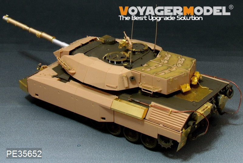 Voyager Model PE35652 Modern Canadian Leopard C2 MEXAS MBT For TAKOM 2003 1/35 – image 6