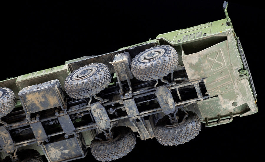 Zvezda 5072 BM-30 Smerch Multiple Rocket Launch System 1/72 – zdjęcie 4