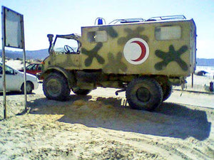 ACE 72469 Unimog S 404 Krankenwagen 1/72 – obrázek 8