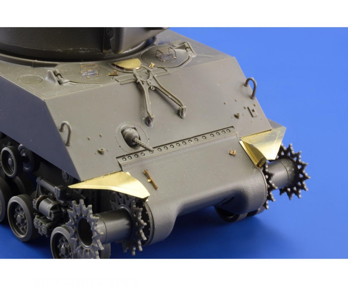 Eduard 36301 M4A3E8 Sherman TAMIYA 1/35 – Bild 4