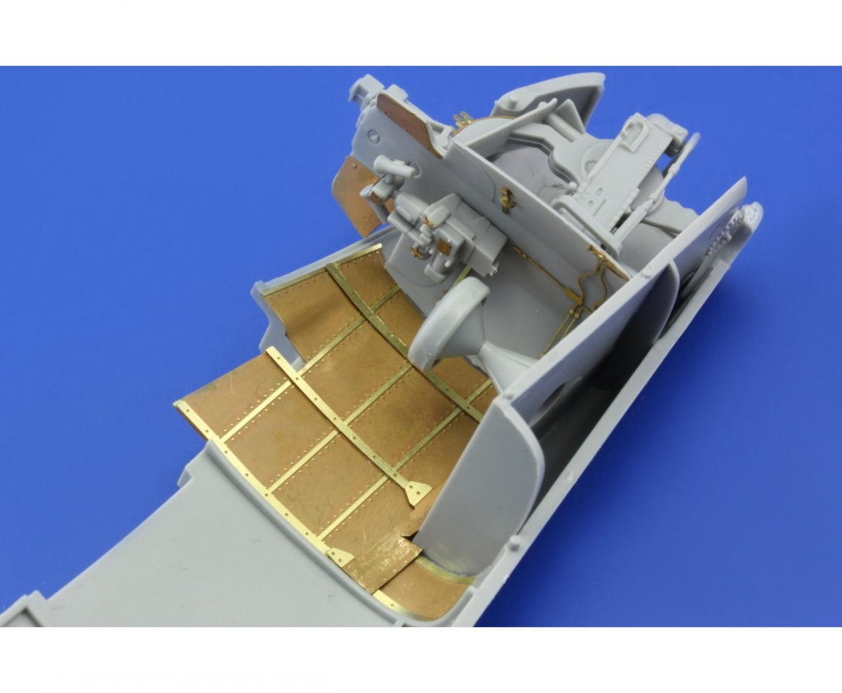 Eduard 32756 B-25 fuselage interior 1/32 HK Models – obrázek 9
