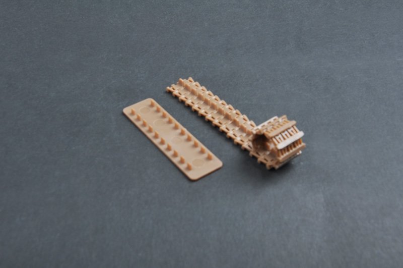 Trumpeter 02054 KARL late Track links for Morser Karl the Great 040/041 – Bild 5