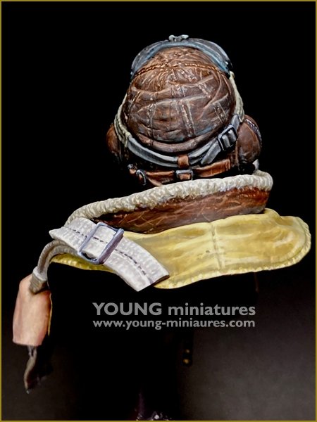 Young Miniatures YM1891 Battle of Britain RAF Pilot WWII 1/10 – image 5