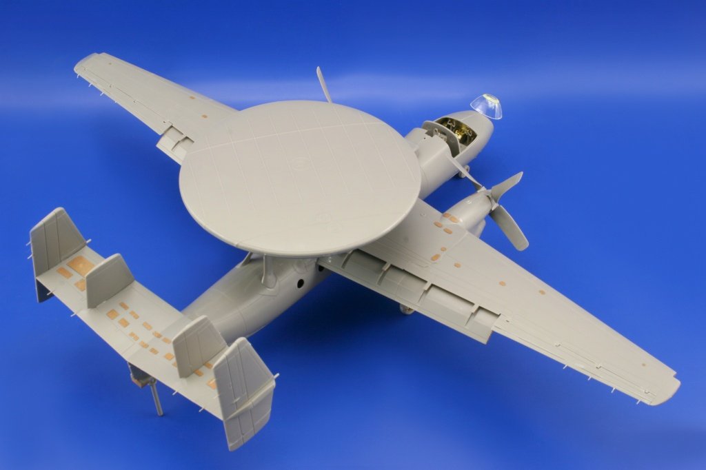 Eduard 48637 E-2C exterior KINETIC 1/48 – imagen 6