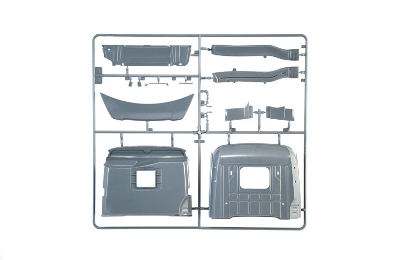 Italeri 3968 MB Actros MP4 Big Space - Grand Prix Edition 1/24 – image 15