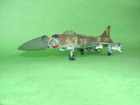 Trumpeter 02811 Sukhoi Su-15 TM Flagon-F 1/48 – image 5