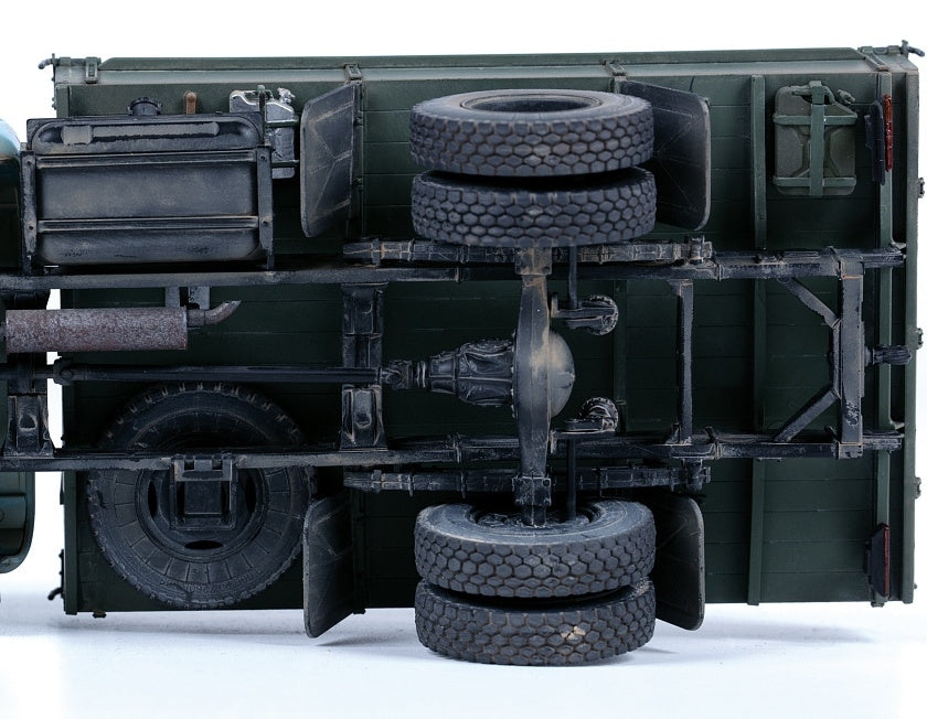 Zvezda 3712 ZIL-130 Soviet Truck 1/35 – obrázek 5