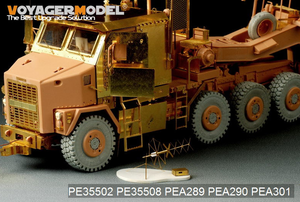 Voyager Model PEA301 Modern US M1070 Truck Tractor Amour Cabin Anti IED Device sets (For HOBBYBOSS 85502) 1/35 – imagen 2
