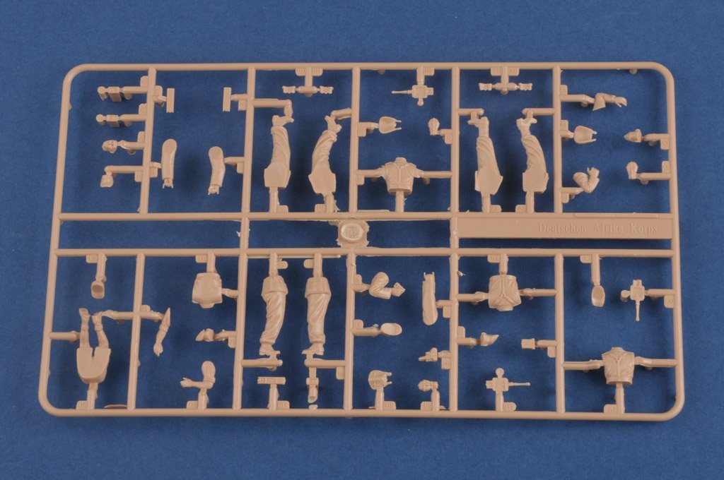Hobby Boss 84410 GERMAN AFRICA CORPS 1/35 – image 2