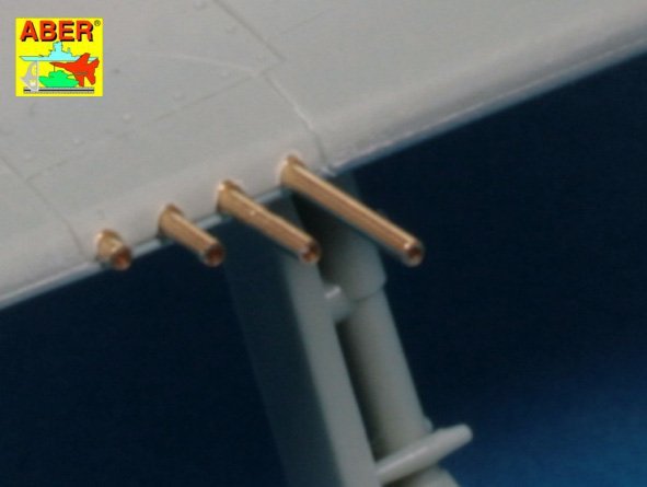 Aber A72 005 Jeu de 8 canons Browning M2 US de calibre .50 (12,7 mm) tournés pour P-47 Thunderbolt (1/72) – image 6