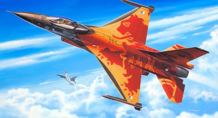 Revell 03980 F-16 Mlu Solo Display KLu 1/72
