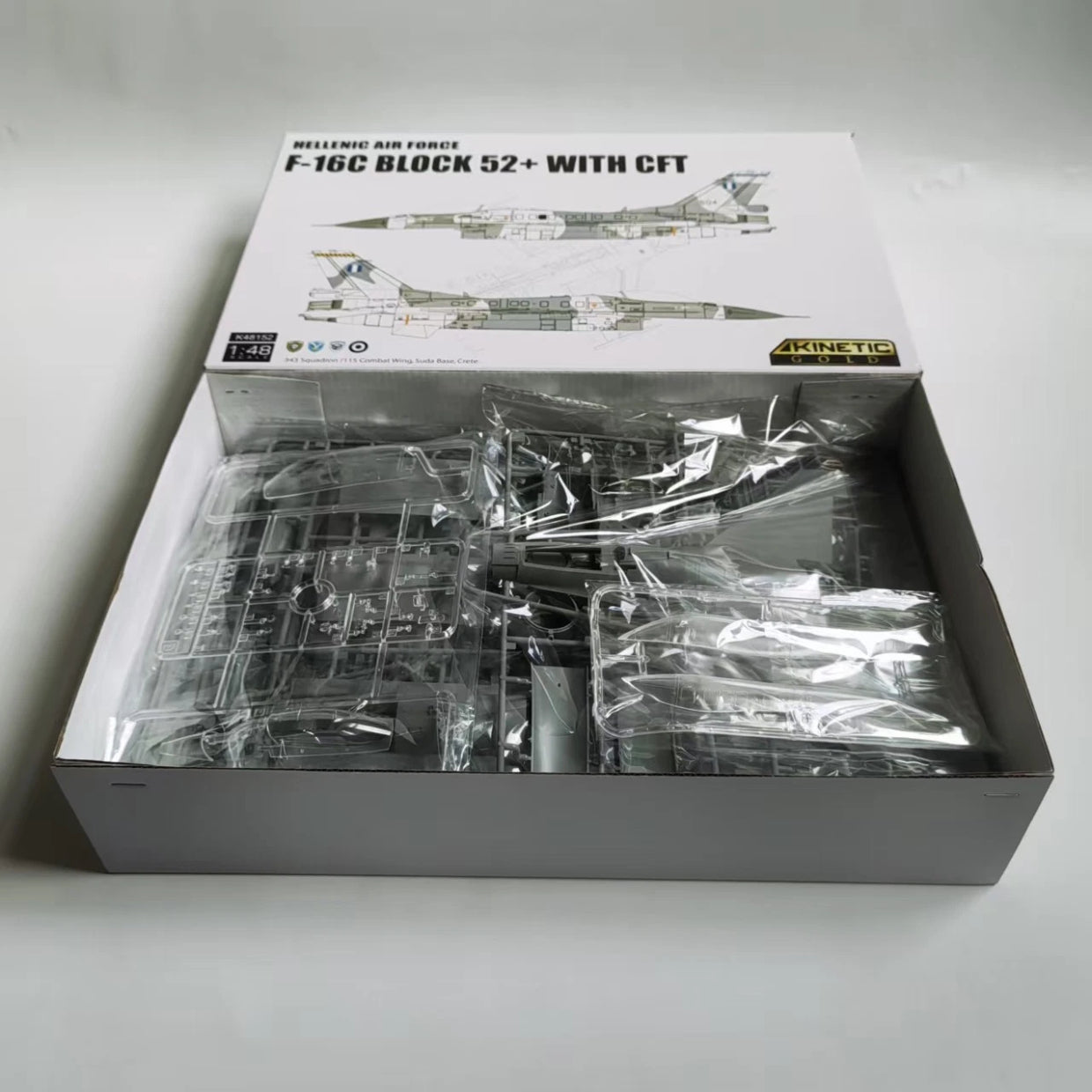 Kinetic 48152 Lockheed Martin F-16 C Block 52+ with CFT in Hellenic Air Force Service (Gold Series) 1/48 – image 3