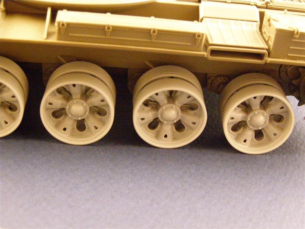 Panzer Art RE35-002 Burn out Wheels for T-55/62 Tanks 1/35 – image 3