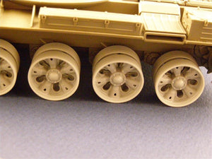 Panzer Art RE35-002 Burn out Wheels for T-55/62 Tanks 1/35 – image 3