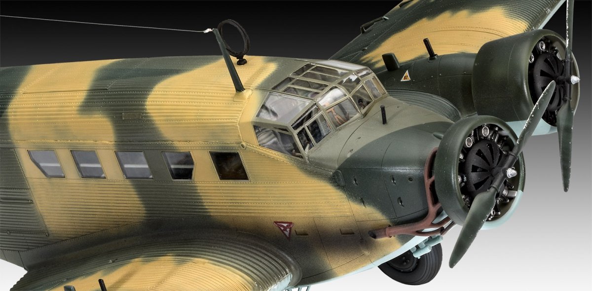 Revell 03918 Junkers Ju52/3m Transport 1/48 – image 3