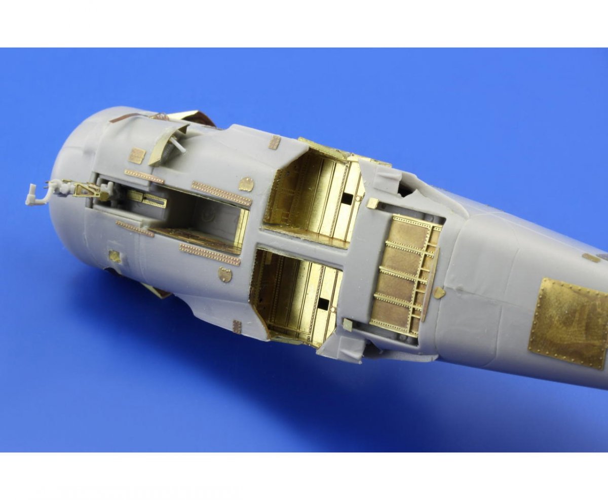 Eduard 49601 T-28 SA RODEN 1/48 – immagine 8
