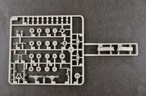 Trumpeter 07194 MAZ-537G intermediate type with MAZ/ChMZAP 5247G semi-trailer 1/72 – image 6