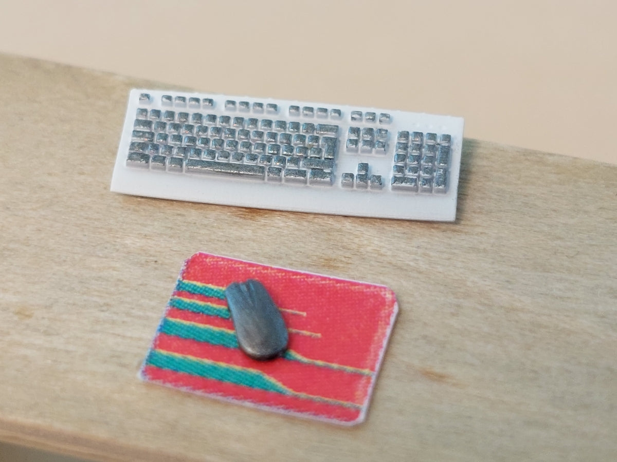 Point of no Return 3524057 PC with monitor, keyboard, mouse and decals / PC with monitor, keyboard, mouse and decals 1/35 – image 3
