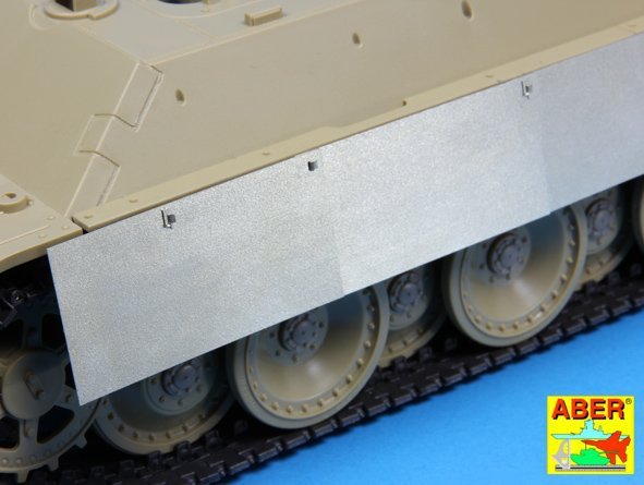 Aber 25011 Side skirts for Panther G/Jagdpanther 1/25 – image 4