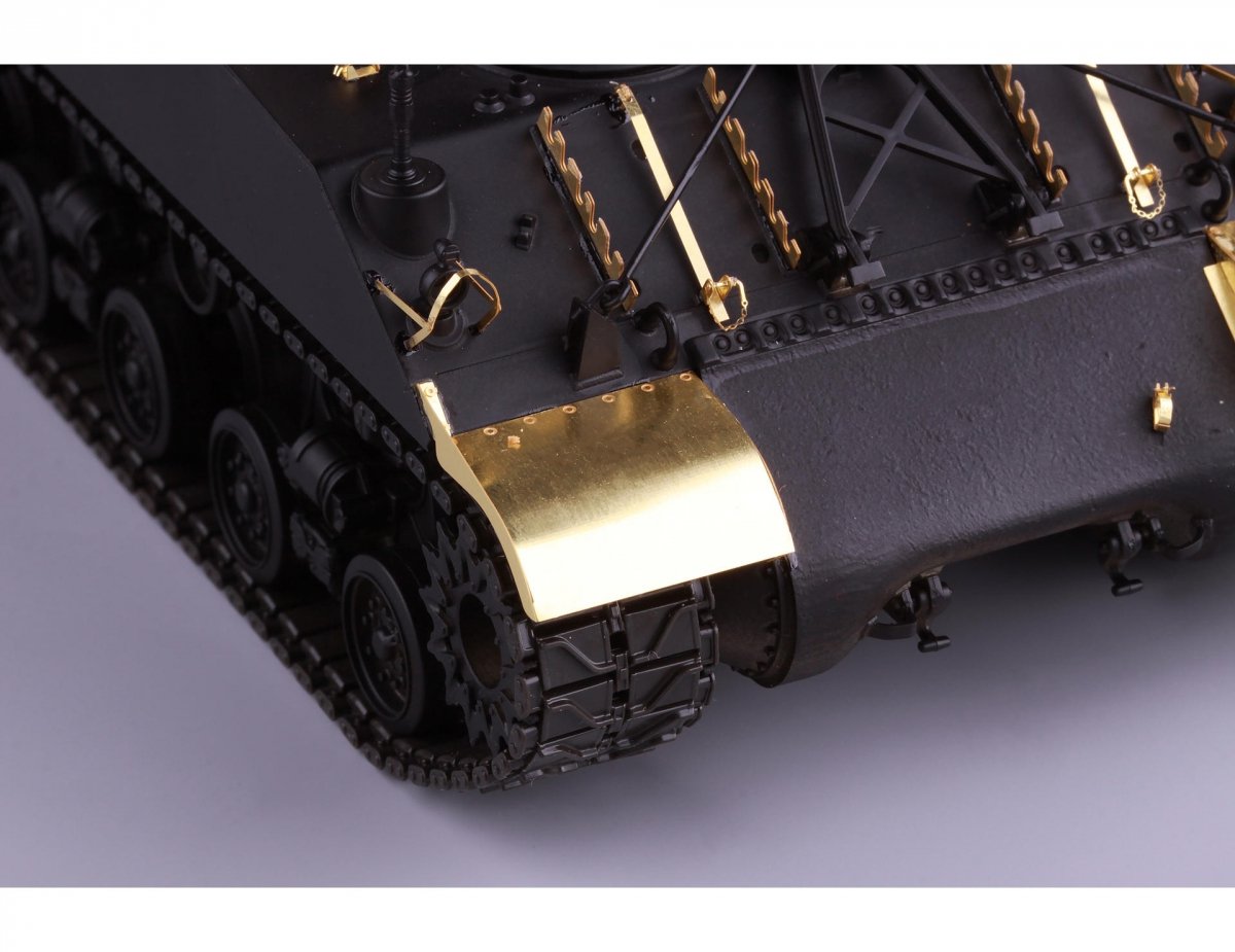Eduard 36354 M 40 US self-propelled 155 mm gun TAMIYA 1/35 – image 3