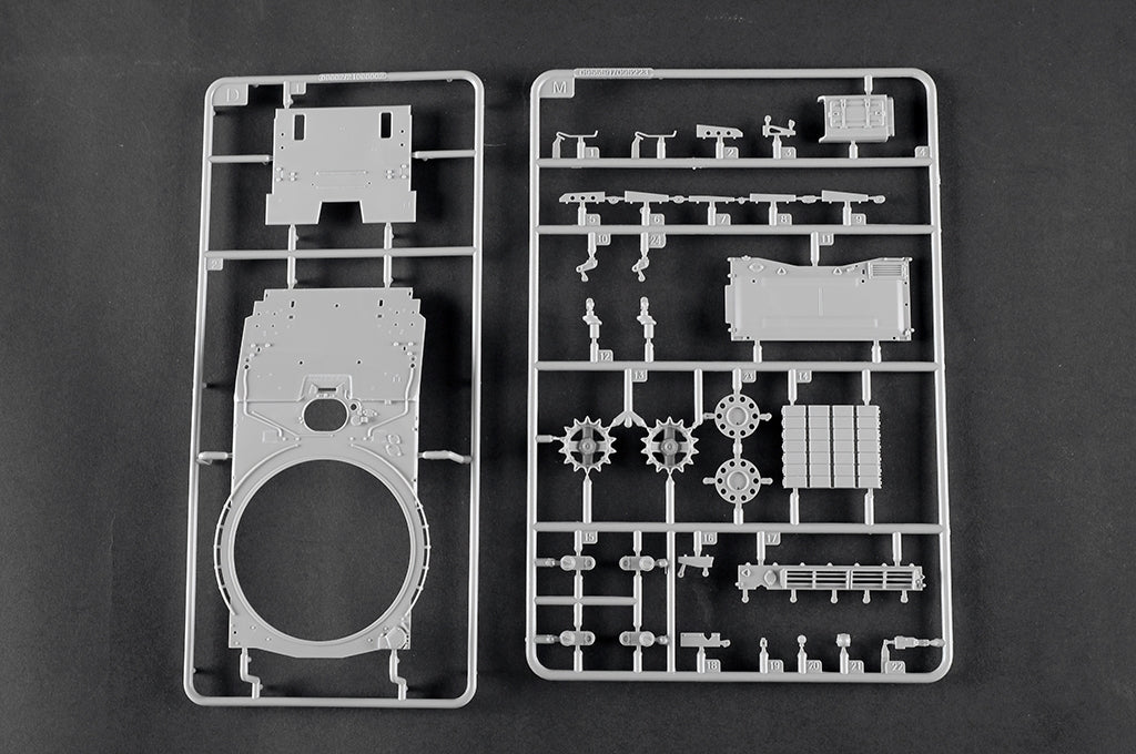 Trumpeter 09604 T-72M1 MBT 1/35 – Bild 8