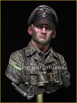 Young Miniatures YM1831 German Waffen SS Officer 1944 1/10 – Bild 7