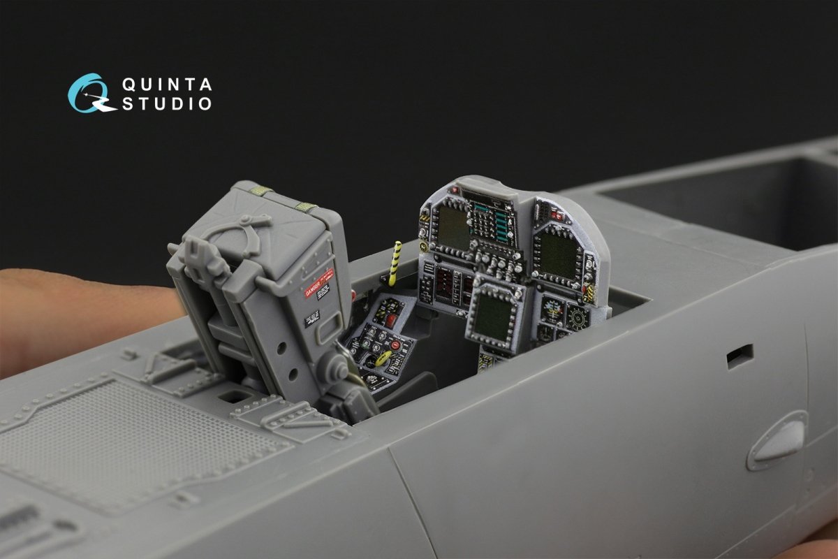 Quinta Studio QD32109 F/A-18C Late 3D-Printed &amp;amp; colored Interior on decal paper (Academy) 1/32 – image 8
