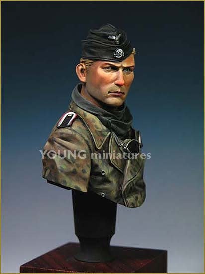 Young Miniatures YM1806 SS Panzer Crew WWII 1/10 – imagen 2