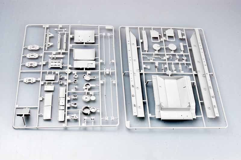 Trumpeter 00212 MAZ-537G Late Production type with MAZ/ChMZAP-5247G semitraii 1/35 – imagen 11