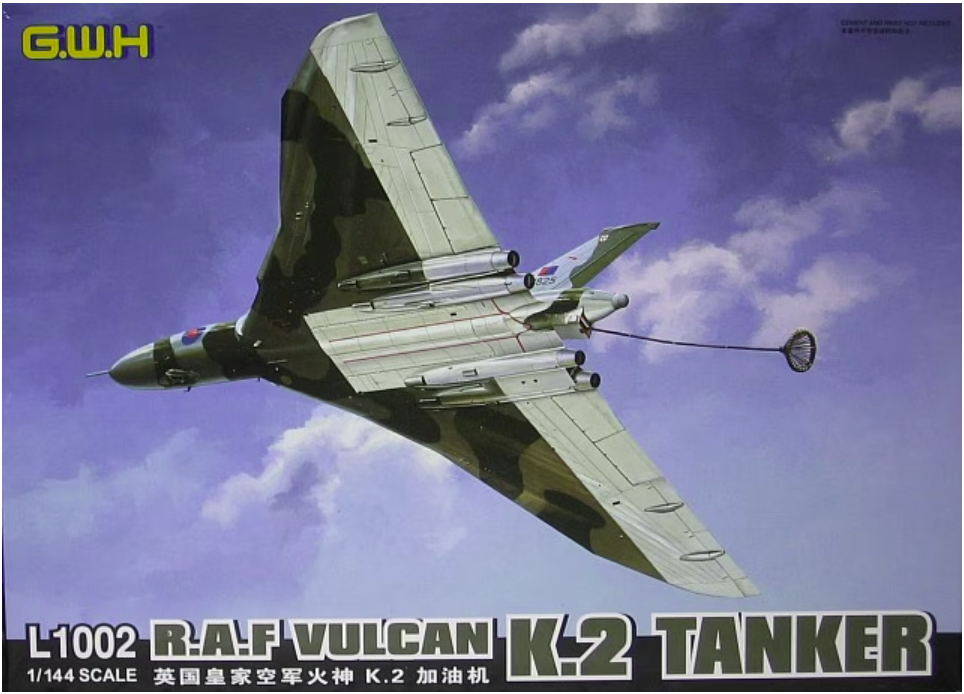 Great Wall Hobby L1002 RAF Vulcan K.2 Tanker 1/144