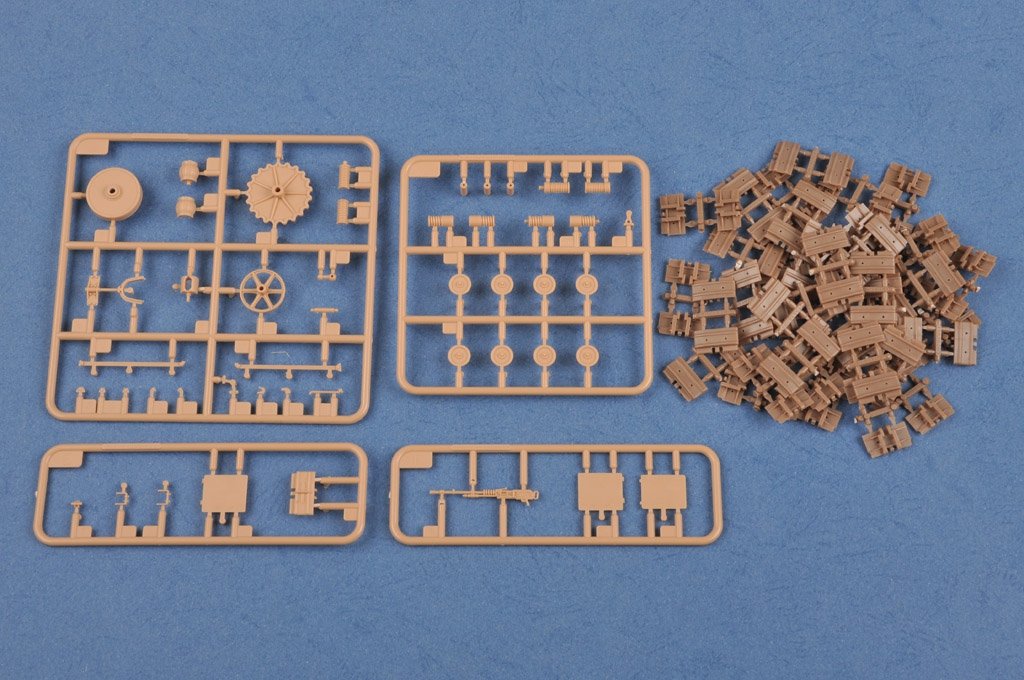 Hobby Boss 83860 French Saint-Chamond Heavy Tank - Late 1/35 – image 8