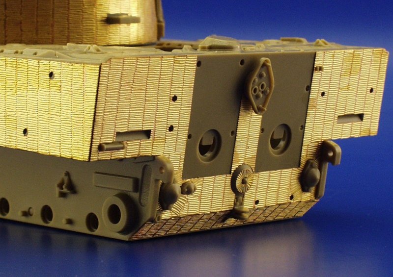 Eduard BIG3527 TIGER I Mid. Production TAMIYA 1/35 – image 9