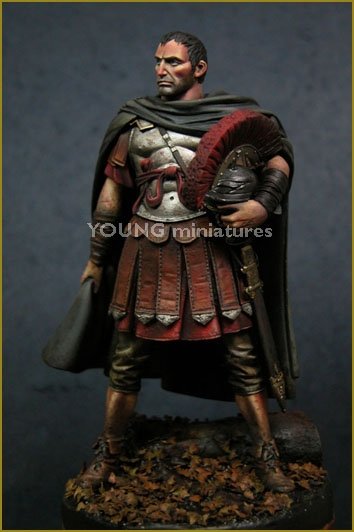 Young Miniatures YH9002-R Roman Officer 1st AD 90mm – image 3