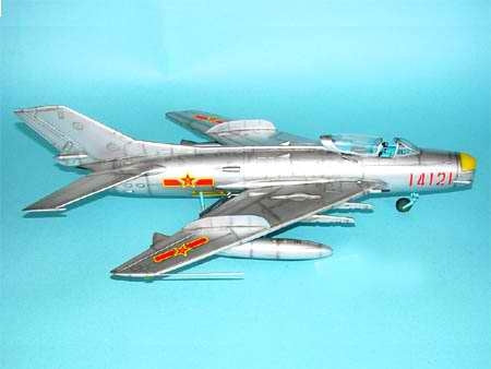 Trumpeter 02209 MiG-19PM Farmer E 1/32