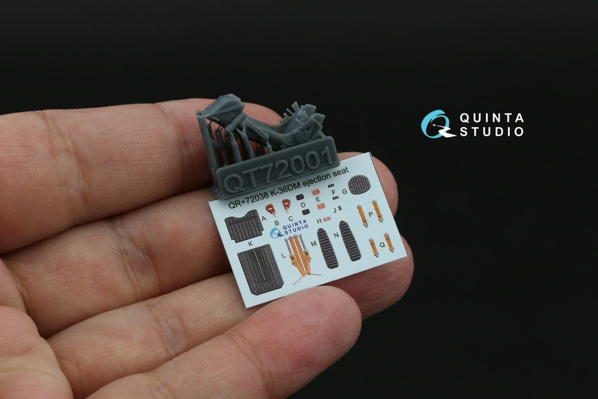 Quinta Studio QD+72167 Su-17UM3 3D-Printed &amp;amp; colored Interior on decal paper (Modelsvit) (with 3D-printed resin part) 1/72 – image 6