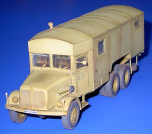 Attack 72817 TATRA T-111-8000 Kundediensttruppwagen 1/72 – Bild 3