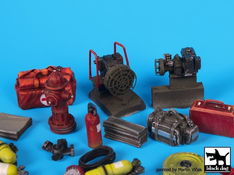 Black Dog T35144 Firefighters equipment accessories set 1/35 – Bild 2